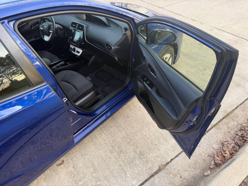 2017 Toyota Prius Three