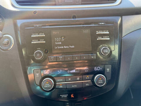 2014 Nissan Rogue SV