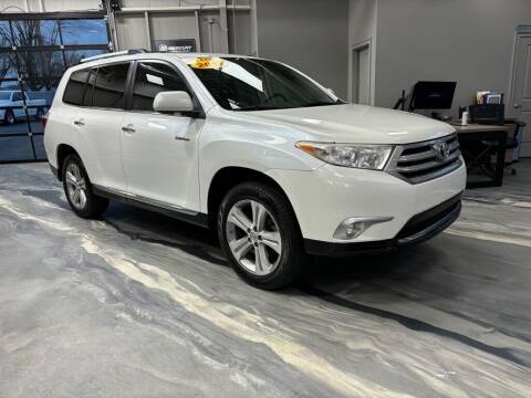 2012 Toyota Highlander for sale at Crossroads Car & Truck in Milford OH