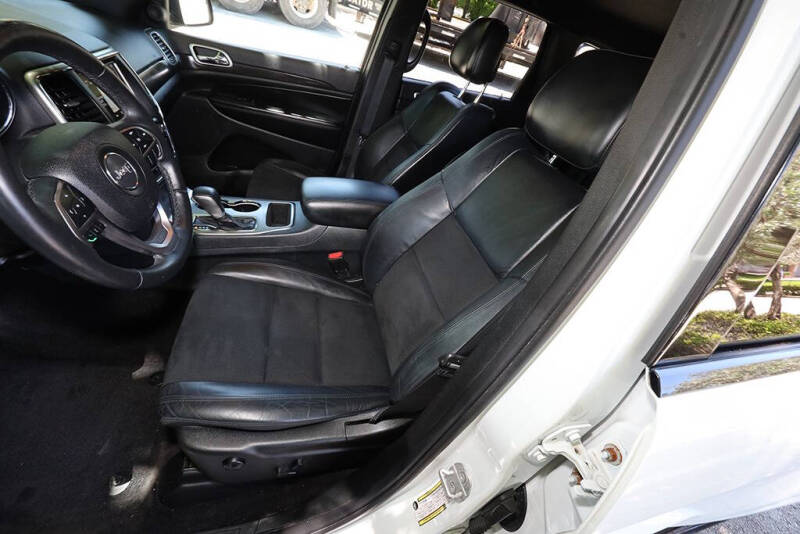 2018 Jeep Grand Cherokee Altitude