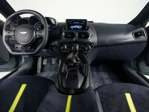 2020 Aston Martin Vantage AMR