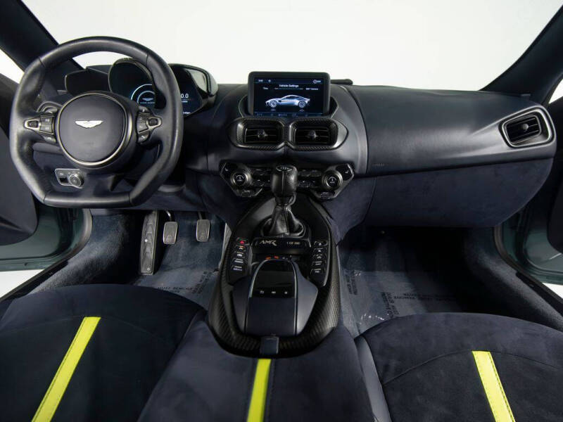 2020 Aston Martin Vantage AMR
