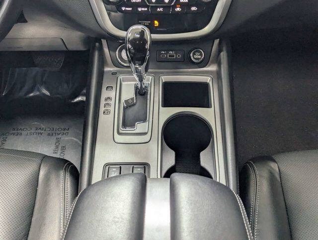 2023 Nissan Murano SL