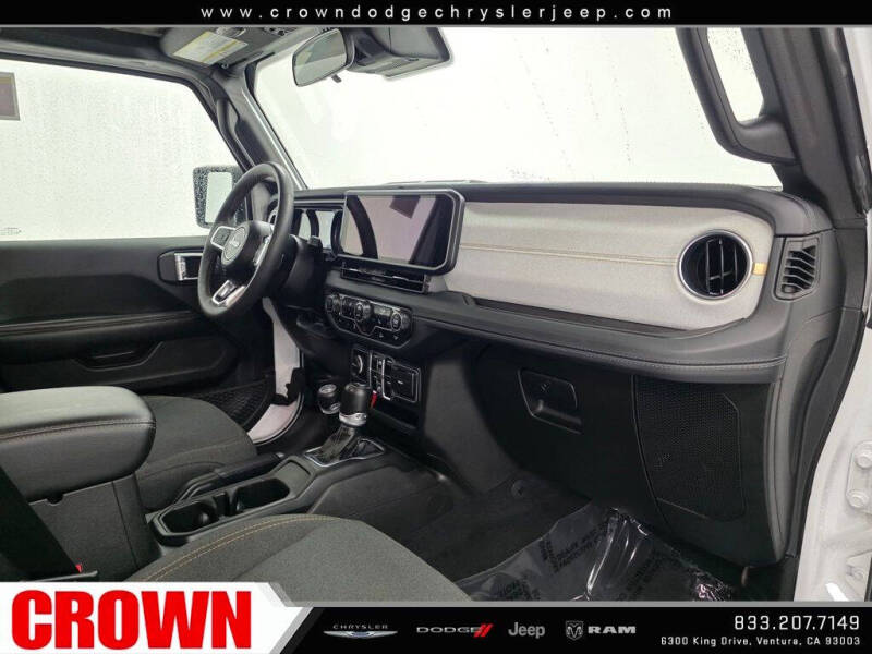 2024 Jeep Wrangler Sahara 4xe