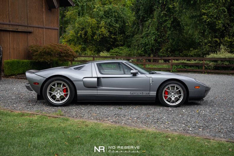 2006 Ford GT