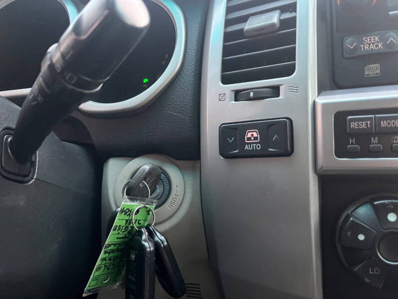 2004 Toyota 4Runner SR5