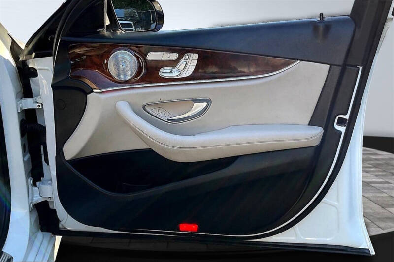 2018 Mercedes-Benz E-Class E 300