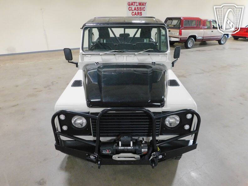 1986 Land Rover Defender