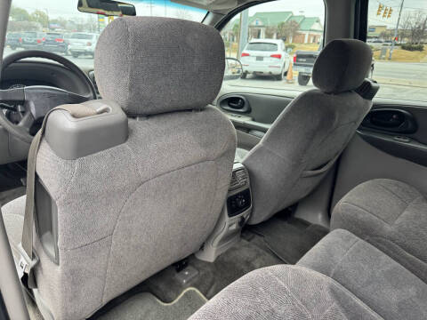 2004 Chevrolet TrailBlazer LS