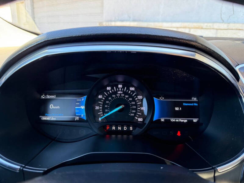 2021 Ford Edge Titanium