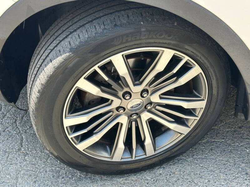 2018 Ford Explorer Platinum