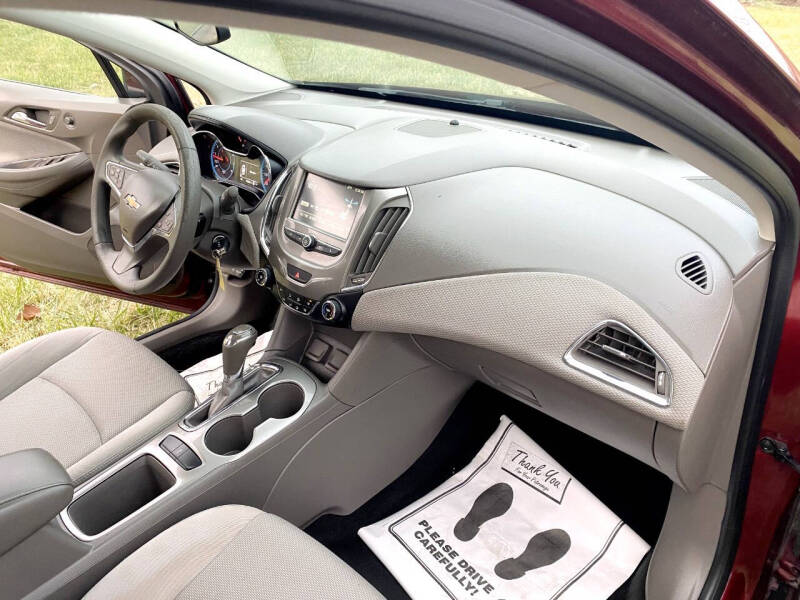 2016 Chevrolet Cruze LT Auto