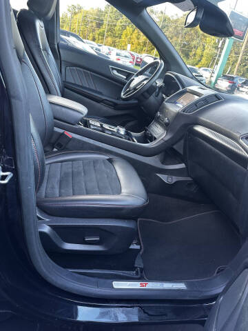 2020 Ford Edge ST Line