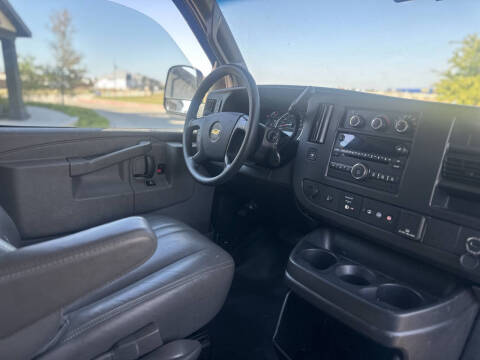 2016 Chevrolet Express LS 2500