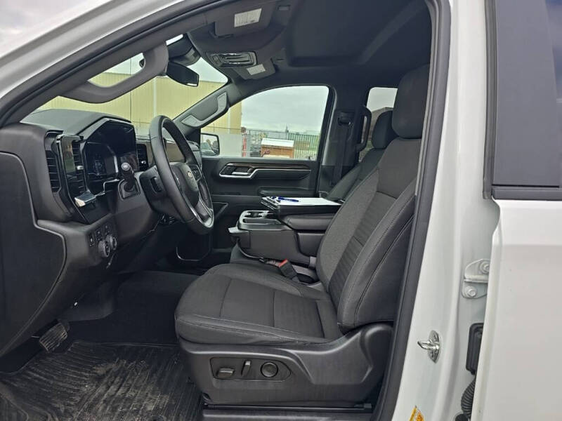 2025 Chevrolet Silverado 1500