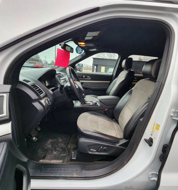 2017 Ford Explorer XLT