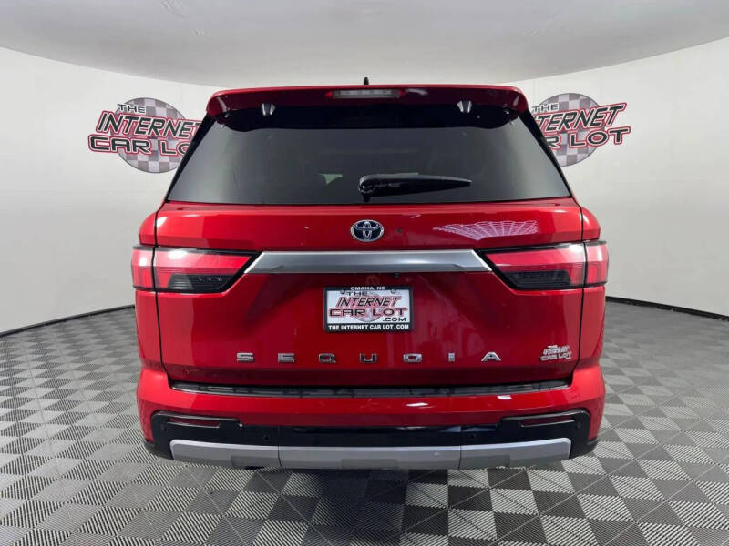 2023 Toyota Sequoia Capstone