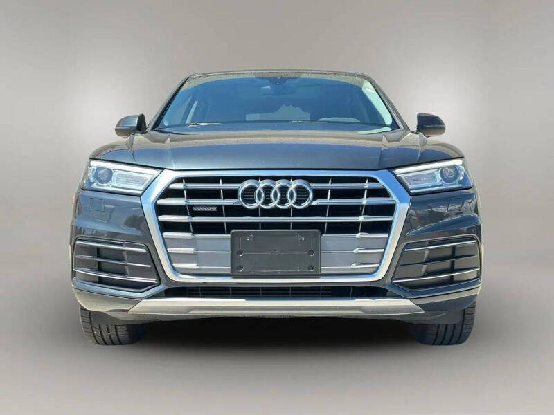 2019 Audi Q5 quattro Premium 45 TFSI