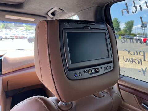 2017 Cadillac Escalade Platinum