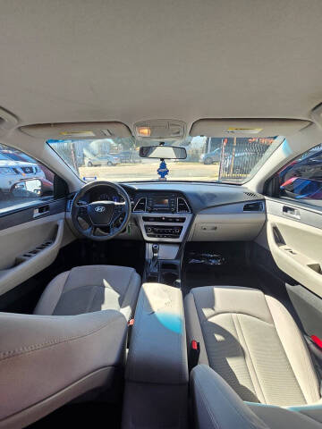 2017 Hyundai Sonata SE