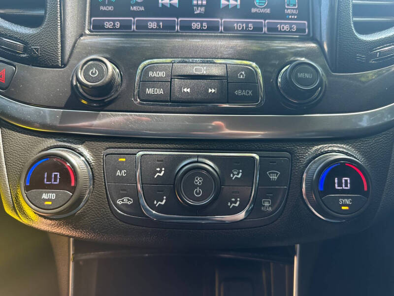 2017 Chevrolet Impala LT