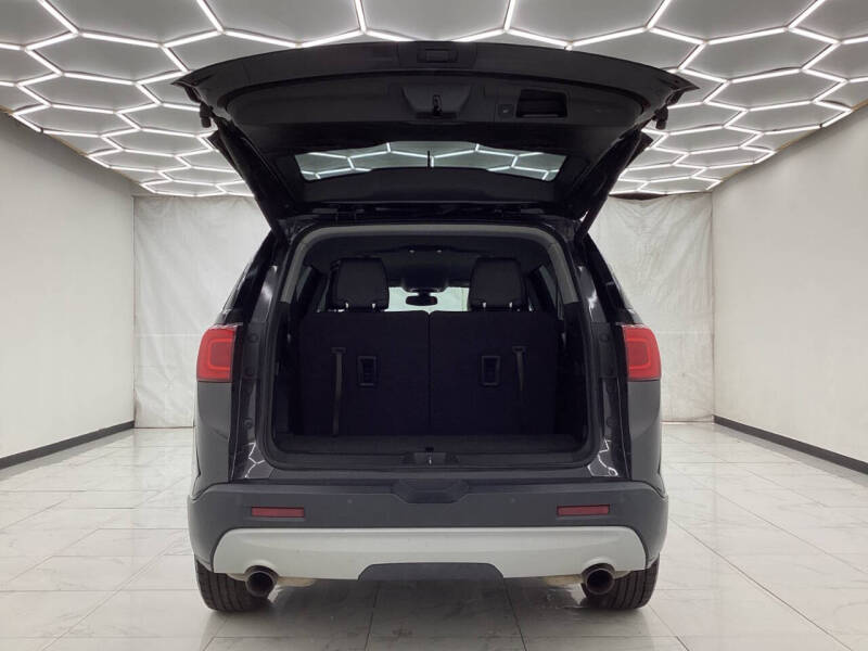 2017 GMC Acadia SLT-1