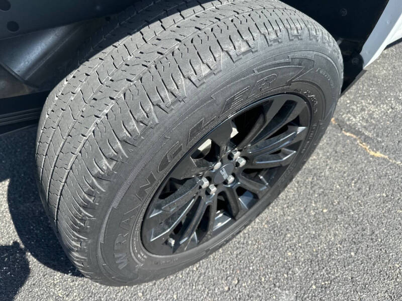 2021 GMC Canyon Elevation Standard