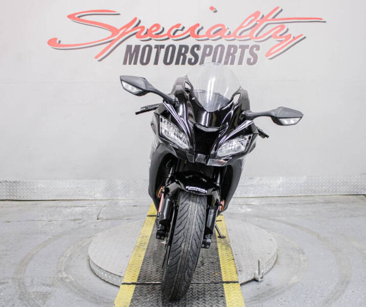 2017 Kawasaki Ninja ZX-10RR