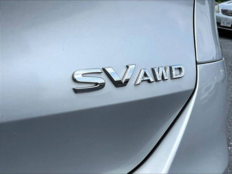 2016 Nissan Rogue SV