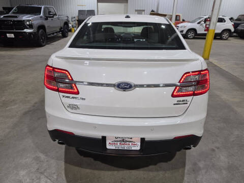 2016 Ford Taurus SEL