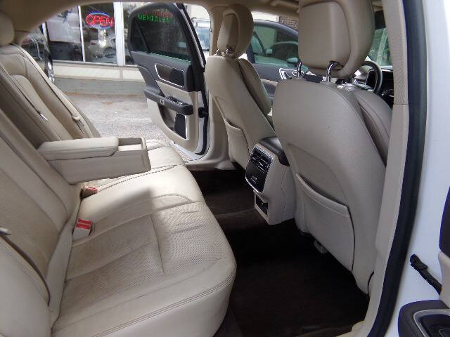 2017 Lincoln Continental Select