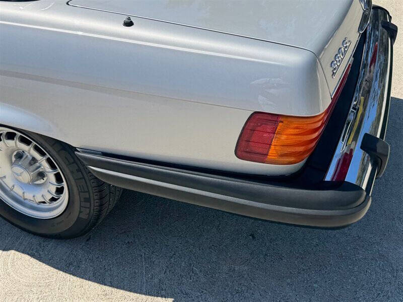 1984 Mercedes-Benz 380-Class 380 SL