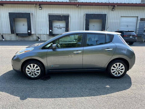 2015 Nissan LEAF S