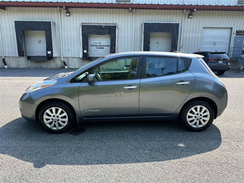 2015 Nissan LEAF S