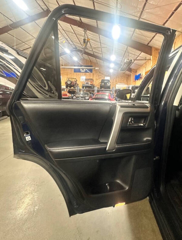 2016 Toyota 4Runner SR5