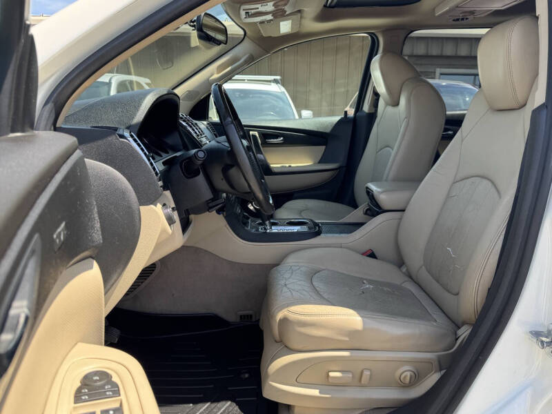 2011 GMC Acadia Denali