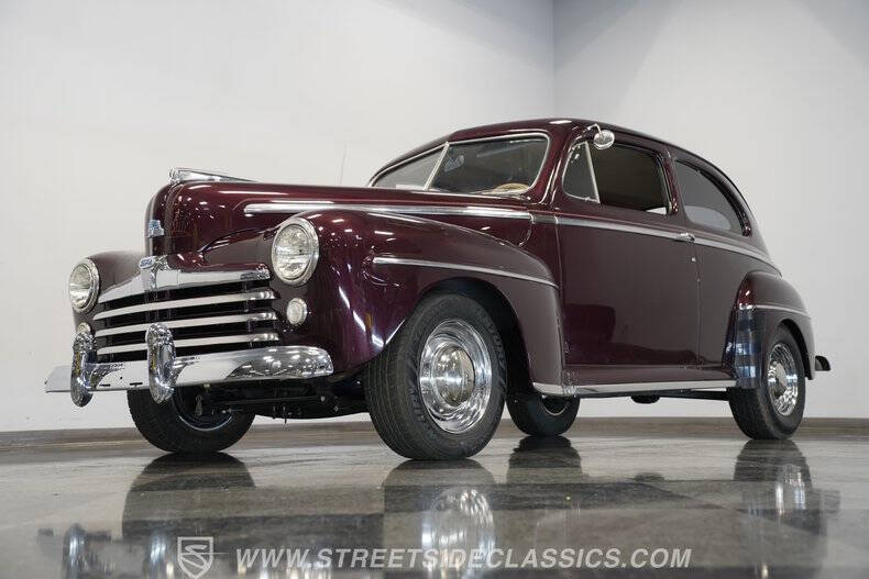 1947 Ford Deluxe