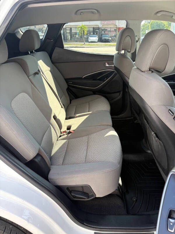 2017 Hyundai Santa Fe Sport 2.4L