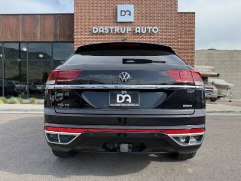 2022 Volkswagen Atlas Cross Sport V6 SEL Premium R-Line 4Motion