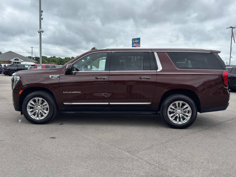 2023 GMC Yukon XL SLT
