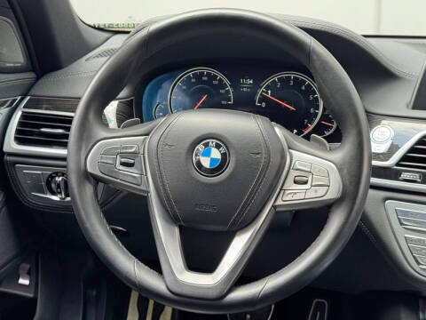 2019 BMW 7 Series 740i