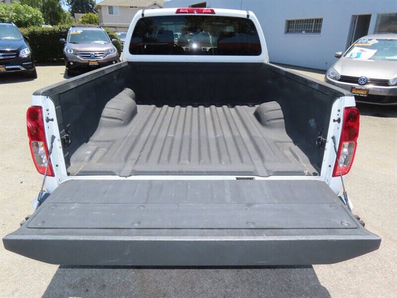 2019 Nissan Frontier S