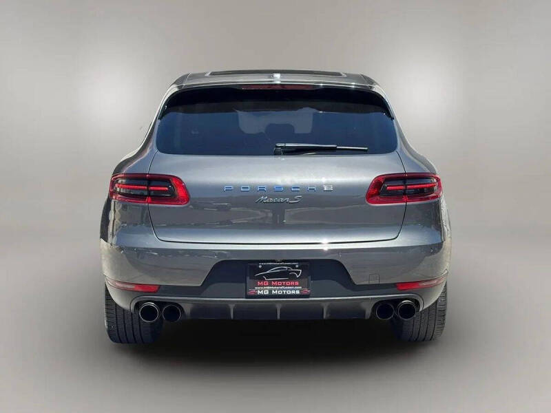 2015 Porsche Macan S