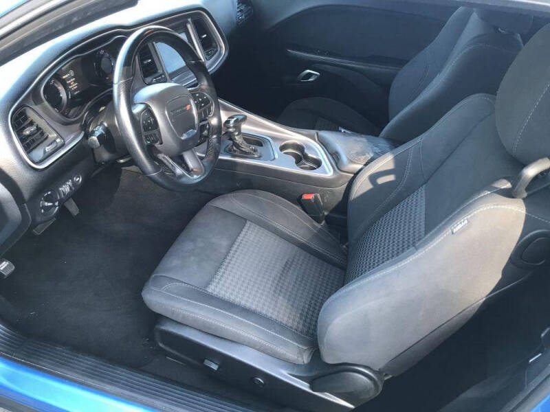 2019 Dodge Challenger SXT