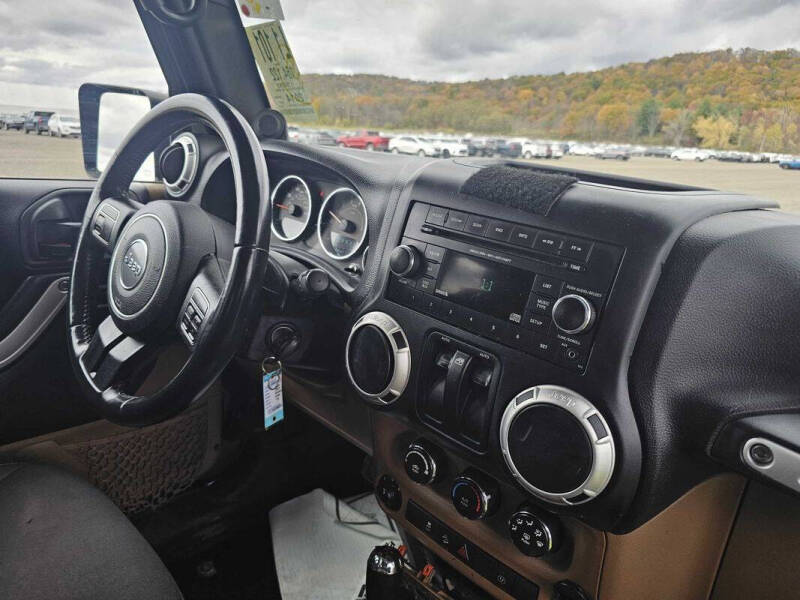 2014 Jeep Wrangler Sahara