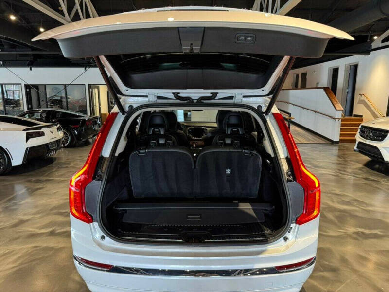 2023 Volvo XC90 B6 Plus Bright Theme 6P