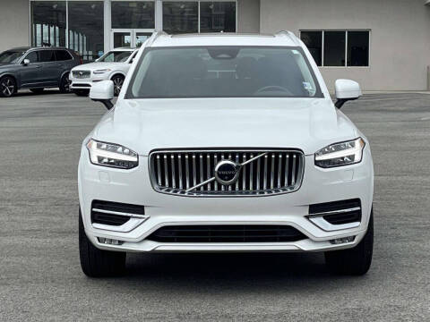 2023 Volvo XC90 B5 Plus Bright Theme