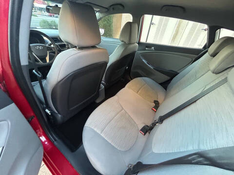 2016 Hyundai Accent SE