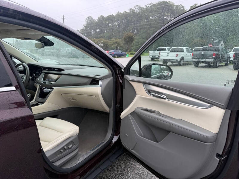 2018 Cadillac XT5 Luxury