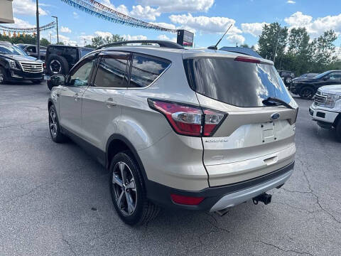 2017 Ford Escape SE
